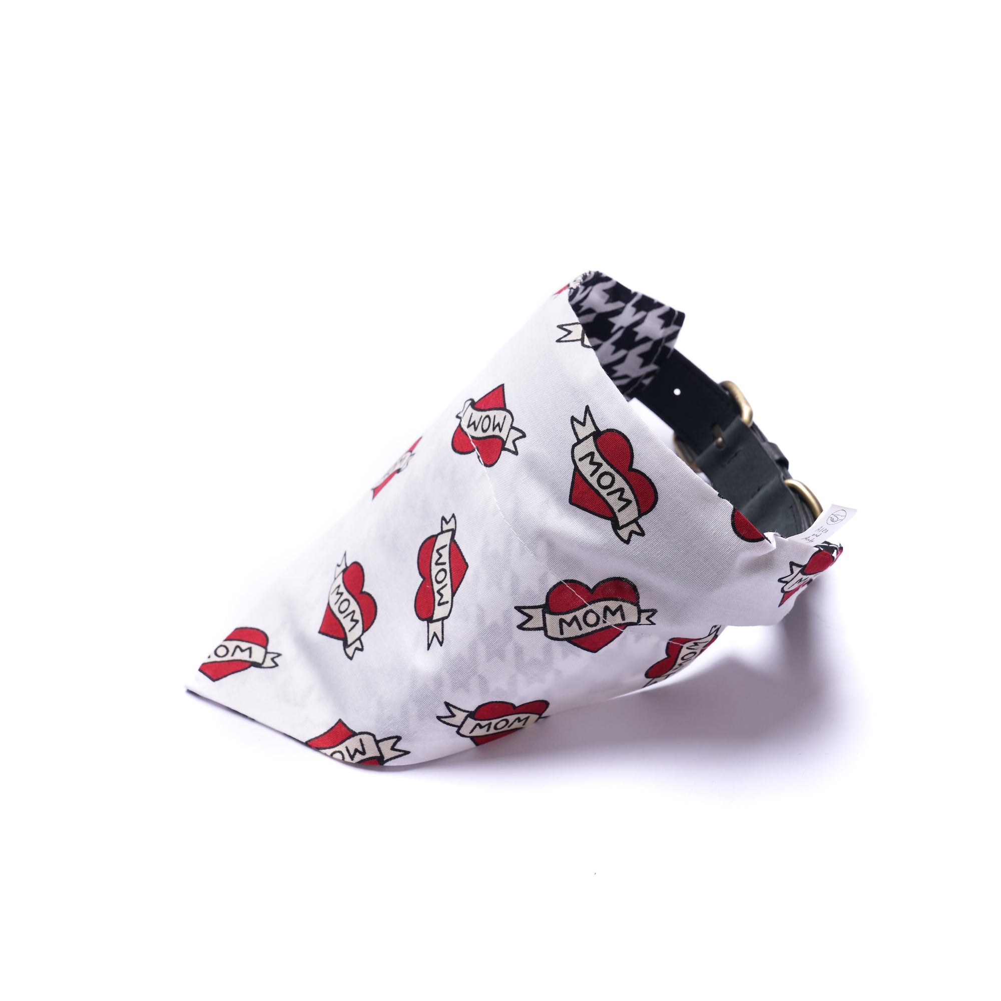 I Love Mom Reversible Dog & Cat Bandana - Slide On The Collar & Tie On - Cotton - Washable
